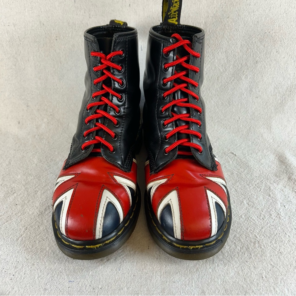 Dr. Martens 6UK (8US Women) Black VINTAGE UNION JACK Boots Made in England - Picture 4 of 16